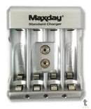 Carregador De Pilhas Maxday C/ 4 Pilhas AA Standard Charger