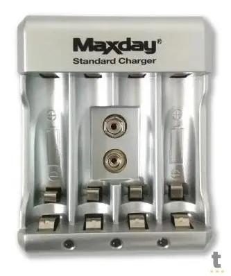 Carregador De Pilhas Maxday C/ 4 Pilhas AA Standard Charger